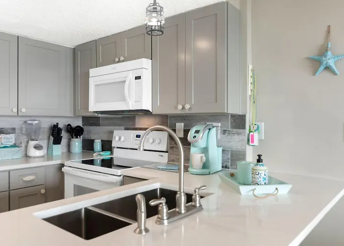 6508 Plantation-palms * Gulf Shores